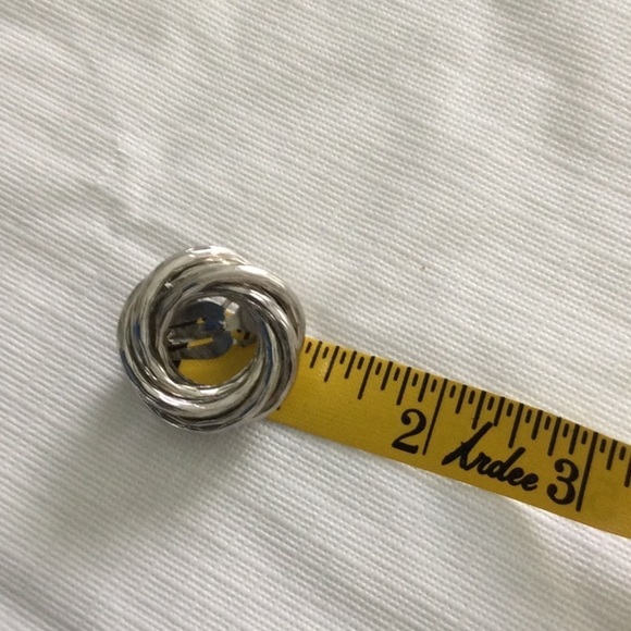 Woman’s Clip on Earrings color sliver. They can dress up any outfit - Picture 5 of 5